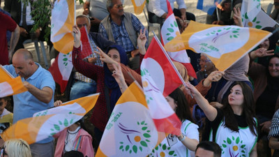 HDP Avrupa Temsilcisi Devriş Çimen: HDP’nin desteğiyle Erdoğan’ın yenilmezlik miti darbe aldı