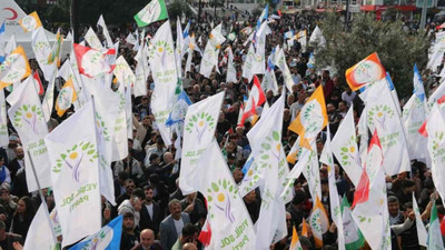 Araştırmacı Ruhavioğlu'ndan 'Kürt Siyaseti İçin Hasar Tespit Raporu'