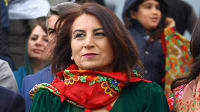 Aysel Tuğluk hakkındaki hapis cezasının infazı bir yıl süreyle geri bırakıldı
