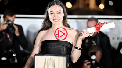 Merve Dizdar'a oy kullandığı okulda alkışlı karşılama