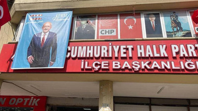 Giresun'da CHP binasına taşlı saldırı
