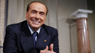 Neoliberal dünyanın sabık şövalyesi: Silvio Berlusconi