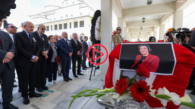 CHP Genel Başkanı Kemal Kılıçdaroğlu Suna Kan'ın cenaze törenine katıldı