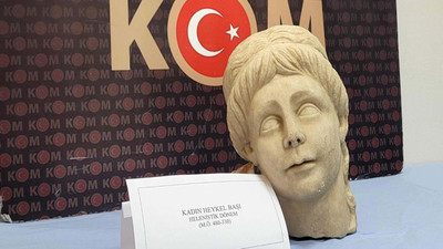 İzmir'de kaçakçılık operasyonu: 2 bin yıllık heykel bulaşık makinesinde bulundu