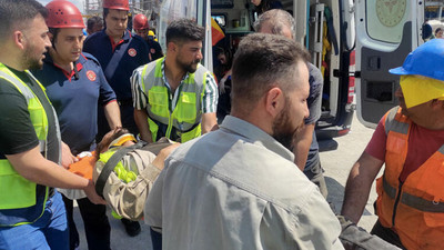 Beyoğlu'nda vincin çarptığı işçi ağır yaralandı