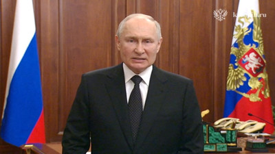 Putin’den 'isyancılara': Ya orduya katıl ya Belarus'a git