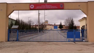 Cezaevi müdüründen hak ihlalleri savunması: Emir yukarıdan geliyor