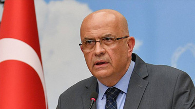Enis Berberoğlu’nun yargılaması, dokunulmazlık gerekçesiyle durduruldu