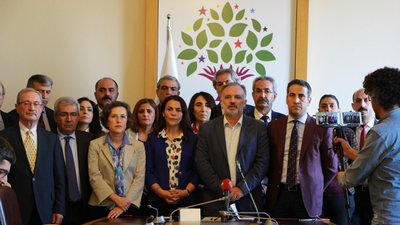 'Kadına verilen seçme seçilme hakkı gasp edilmiştir'