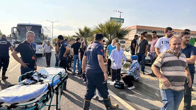 Manisa'da işçi servisi devrildi: 25 yaralı