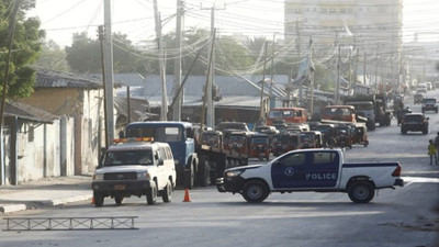 Somali'de otobüse bombalı saldırı: Altı kişi öldü