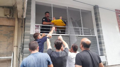 Çatıda oynarken havalandırma boşluğuna düşen çocuk ağır yaralandı