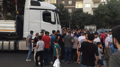 Karşıdan karşıya geçerken TIR çarpan kişi ağır yaralandı