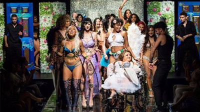 Anti-Victoria's Secret defilesi