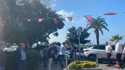 CHP'li meclis üyeleriyle MHP'liler arasında kavga çıktı: Yumruklar havada uçuştu