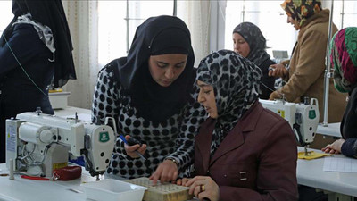 Suriyeli kadın işçiler: '6 bin liraya kayıt dışı çalışmak zorundayız'