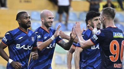 Başakşehir, deplasmandan 3 puanla döndü: İstanbulspor'u 2-0 yendi