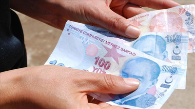 Memurun fazla mesai ücreti yeni yılda 10 lira olacak