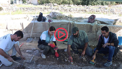 Kütahya'daki Aizanoi Antik Kenti'nde 2 bin yıllık makyaj malzemeleri bulundu