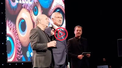Türker İnanoğlu adına emek ödülünü alan Reis Çelik: Festivalin 24 yılını darbeler ve sansür götürdü