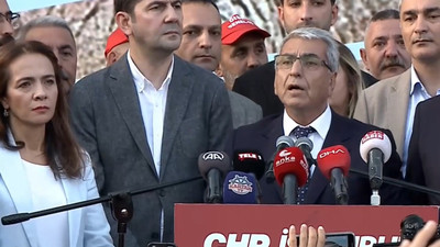 Canpolat'tan CHP İstanbul İl Binası önünde adaylık açıklaması: Siz bu mücadeleye hazır mısınız?