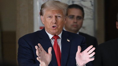 Cinsel saldırıdan suçlu bulunan Trump'ın 'zarar tazminatı' davası başladı