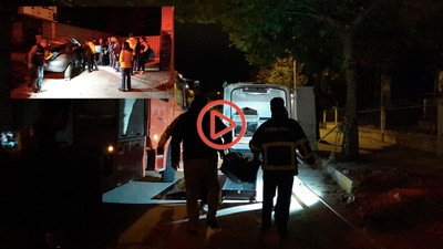 Çorum'da otomobil reklam tabelasına çarptı: Üç kişi öldü