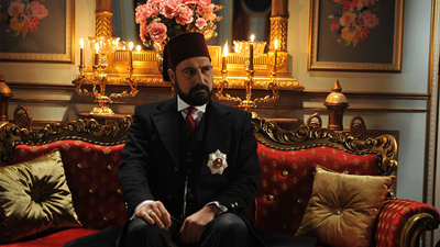 Abdülhamid'in koruması hırsızlıktan yakalandı