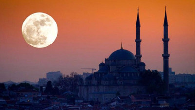 'Süper Ay' geceyi aydınlatacak