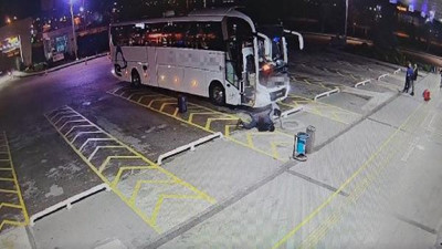 Çorum'da muavinin yolcuyu darp etmesi kameralara yansıdı