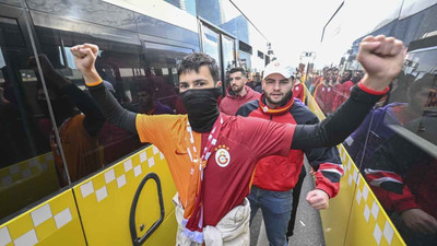 Galatasaraylı taraftarlar 3 yıl 10 ay sonra Kadıköy’de