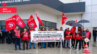 Dev Sağlık İş'te ek protokol eylemi: 'Artık yeter, emeğimizin karşılığını istiyoruz'