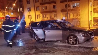 Kırıkkale'de park halindeki otomobil yandı