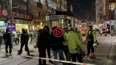 Kadıköy'de torununu kurtarırken tramvayın altında kalan kadın vefat etti