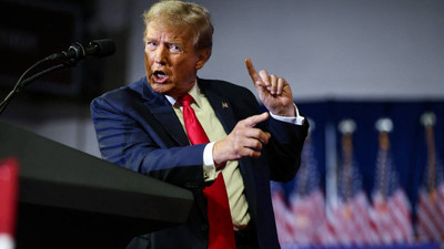 Trump'tan itiraf: Askeri harcama yapmayan NATO müttefiklerini Rusya işgaline terk etmekle tehdit ettim