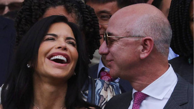 Amazon'un kurucusu Jeff Bezos, 4 milyar dolar değerinde hisse sattı