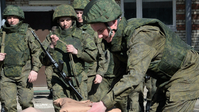 Rus bomba uzmanları Suriye'den geri döndü