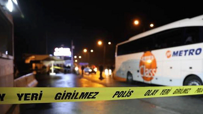 Şüpheliye ateş eden polis meslekdaşını vurdu