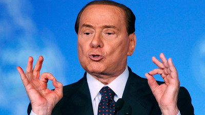 Berlusconi: Ben değil, kadınlar bana kur yapıyor