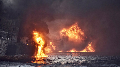 Yanan tanker battı, mürettebatın tamamı öldü