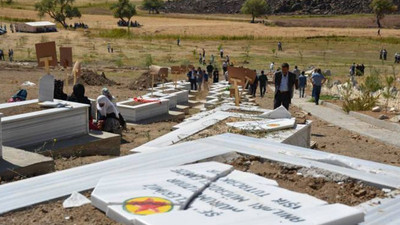 'Mezar taşları tedirgin ediyorsa bitmişsiniz demektir'