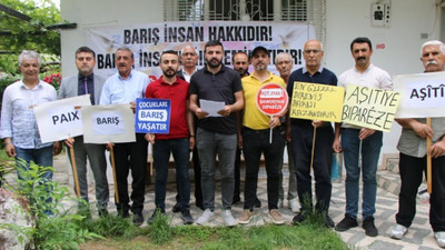 İHD'nin 'Barış Nöbeti' beş kentte sürdü: 'Barışarak iyileşebilmenin yegane yolu geçmişle yüzleşmektir'