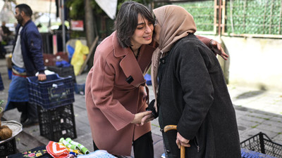 Sinem Dedetaş'ın ilk vaadi gerçekleşti: Emeklilere yıllık 5 bin TL’lik pazar alışverişi desteği verilecek