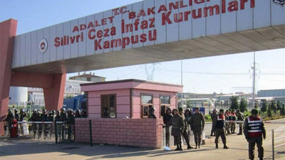 Liseli tutuklunun annesi: Oğlum atletle tir tir titriyordu