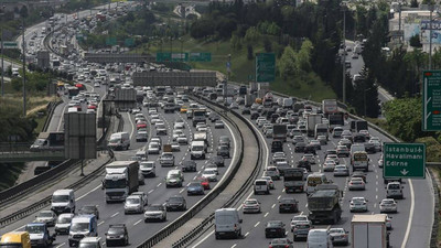 Trafiğe kaydı yapılan taşıt sayısı nisanda azaldı