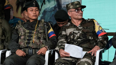 Kolombiya'nın barış sürecinde bir sayfa daha açıldı: FARC'ın muhalif kanatlarından Segunda Marquetalia ile müzakere başladı