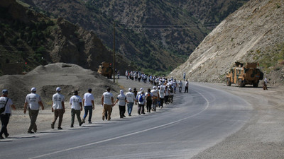 'İradeye Saygı Yürüyüşü' Hakkari'ye yaklaştı