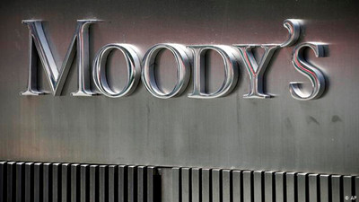 Moody's Türkiye'nin kredi notunu yükseltti