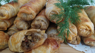 Yeşil mercimekle yapılan lezzetli börek tarifi. Bakın börek nasıl hazırlanıyor?