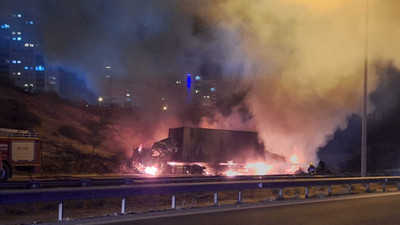 Mersin'de iki tır çarpıştı, bir kişi öldü